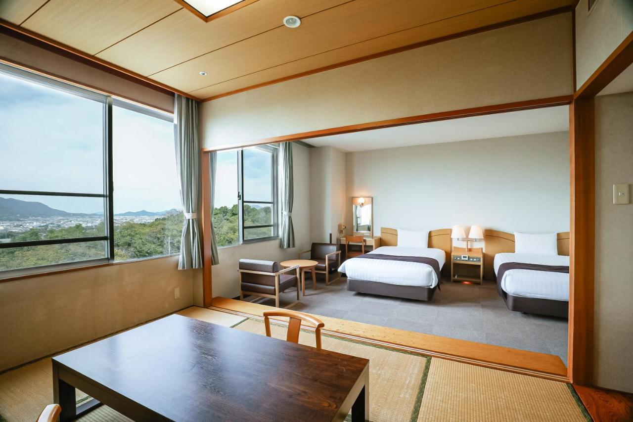 观音寺龟之井酒店 Kanonji